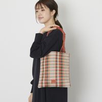 Swaraj/手編みのラム・スクエアバッグ